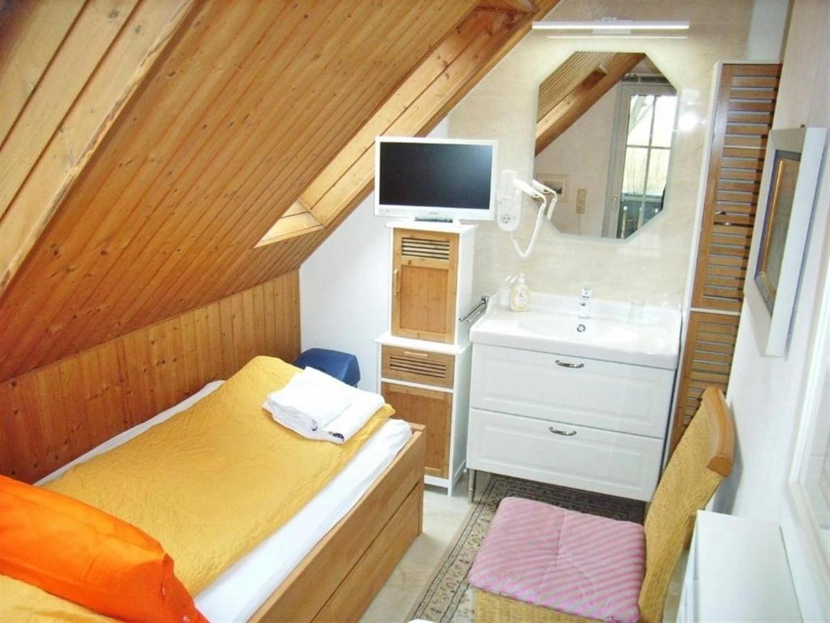 Ostsee Hotel-Pension An Der Lindenallee Bad Doberan Eksteriør billede