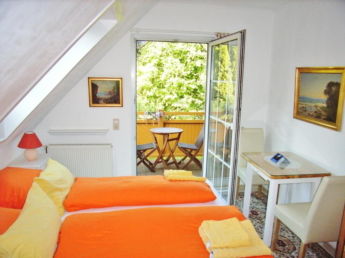 Ostsee Hotel-Pension An Der Lindenallee Bad Doberan Eksteriør billede